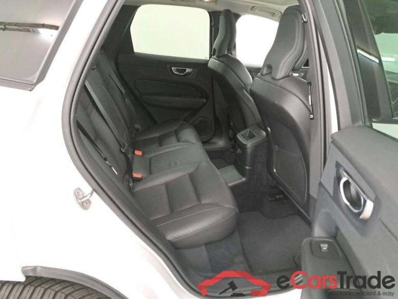 VOLVO XC60 2.0 T6 PHEV PLUS DARK AUTO 4WD #6