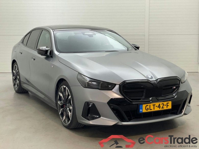 BMW i5 M60 xDrive 84 kWh #2