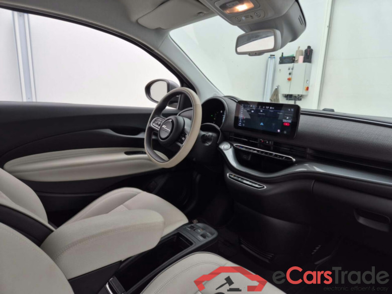 FIAT 500E LA PRIMA BY BOCELLI 42 KWH #3