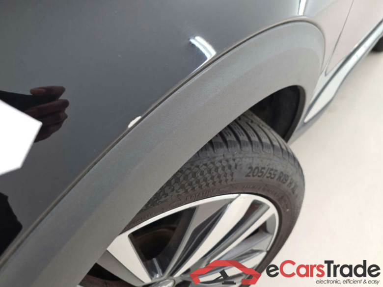 PEUGEOT 3008 1.6 HYBRID GT E-EAT8 #5