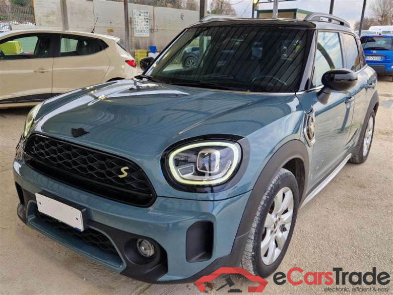 MINI COUNTRYMAN / 2020 / 5P / BERLINA COOPER S E ALL4 BUSINESS AUTOM.