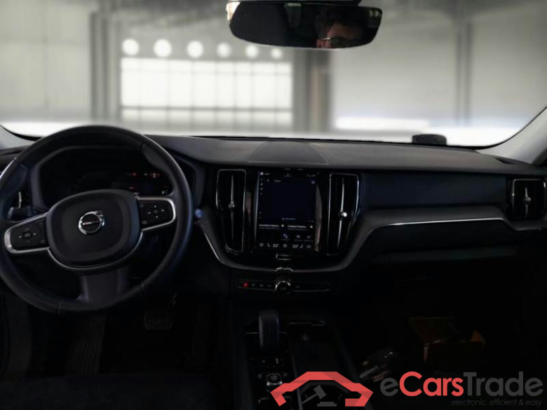 VOLVO XC60 / 2021 / 5P / SUV T6 PLUG-IN AWD AUTO RECHARGE INS. EXP #3