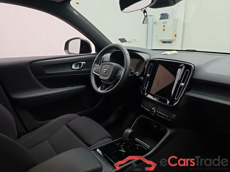 VOLVO XC40 RECHARGE CORE #3