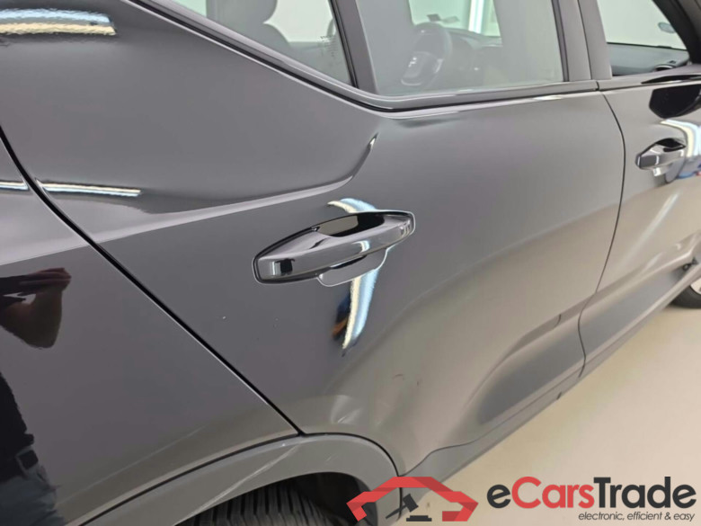 VOLVO XC40 RECHARGE CORE #4