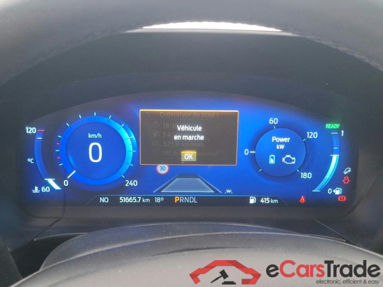FORD Kuga / 2019 / 5P / SUV 2.5 190 hybrid Flexifuel Pshift Titanium #6
