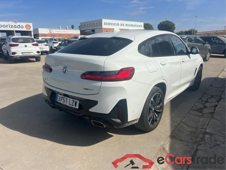 BMW X4 / 2021 / 5P / todoterreno xDrive30i xLine M SPORT #2