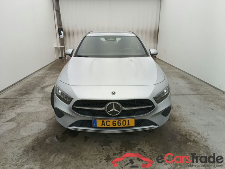 Mercedes-Benz Classe A A 180 Business Line 5d #5