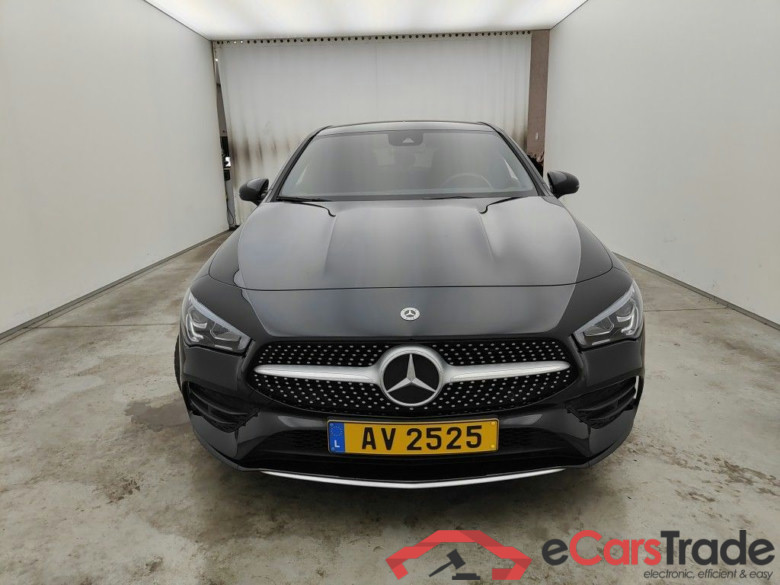 Mercedes-Benz CLA Shooting Brake CLA 250 e AMG Line 5d #1