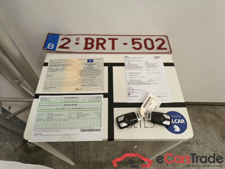 Audi Q5 Business Edition S line 30 TDI S tronic 5d #4