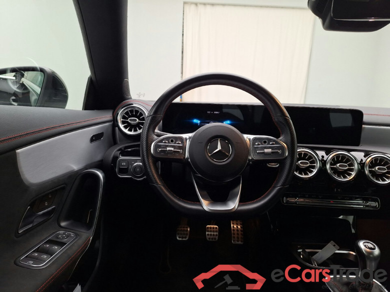 Mercedes CLA 180d AMG LED Widescreen Ambient Navi 1/2 Sport-Leather-Alcantara KeylessGo Camera Klima PDC ... #6