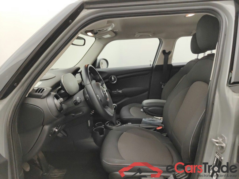 Mini 5 door One 5d #3