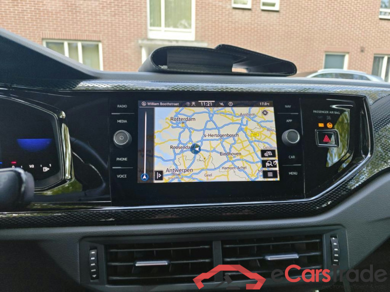 VOLKSWAGEN POLO 70 kW #2