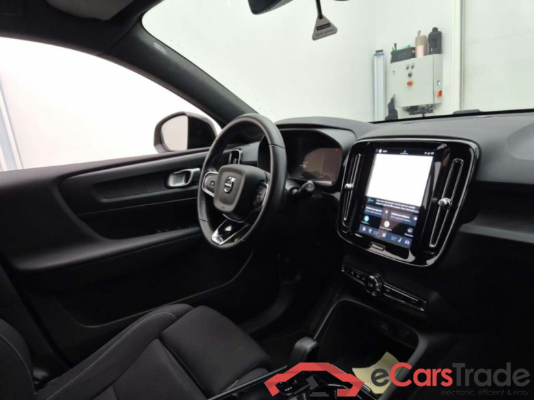 VOLVO XC40 Recharge Plus 70 kWh #3