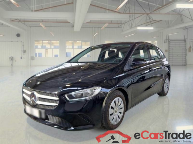 MERCEDES-BENZ CLASSE B / 2018 / 5P / MONOVOLUME B 180 D AUTOMATIC EXECUTIVE