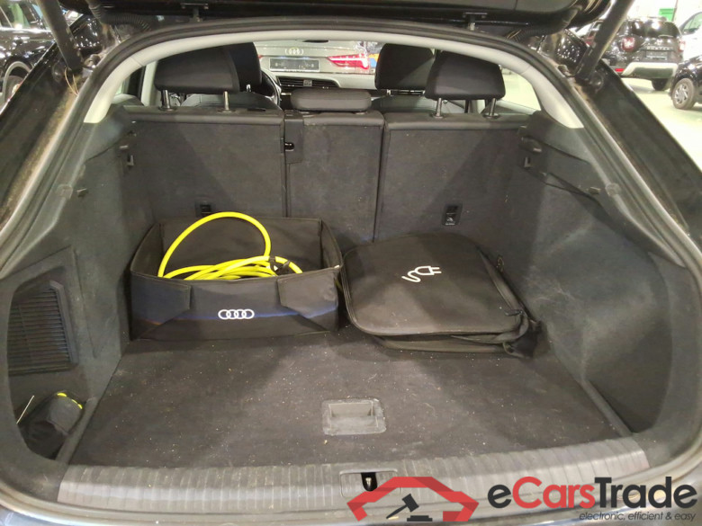 AUDI Q3 Sportback 1.4 45 TFSI E S TRONIC #3