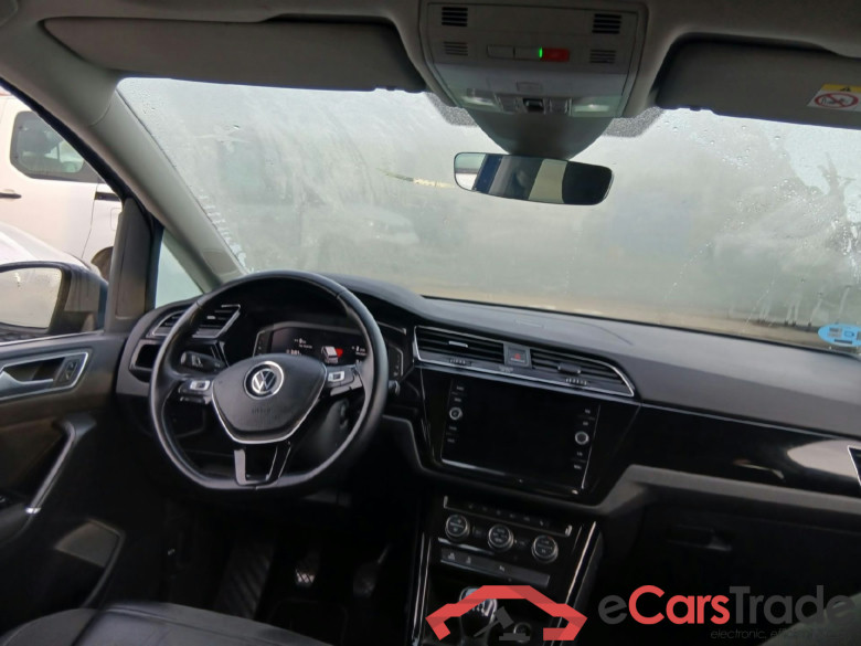 VOLKSWAGEN Touran / 2015 / 5P / monovolumen compacto Sport 2.0 TDI 90kW (122CV) #3