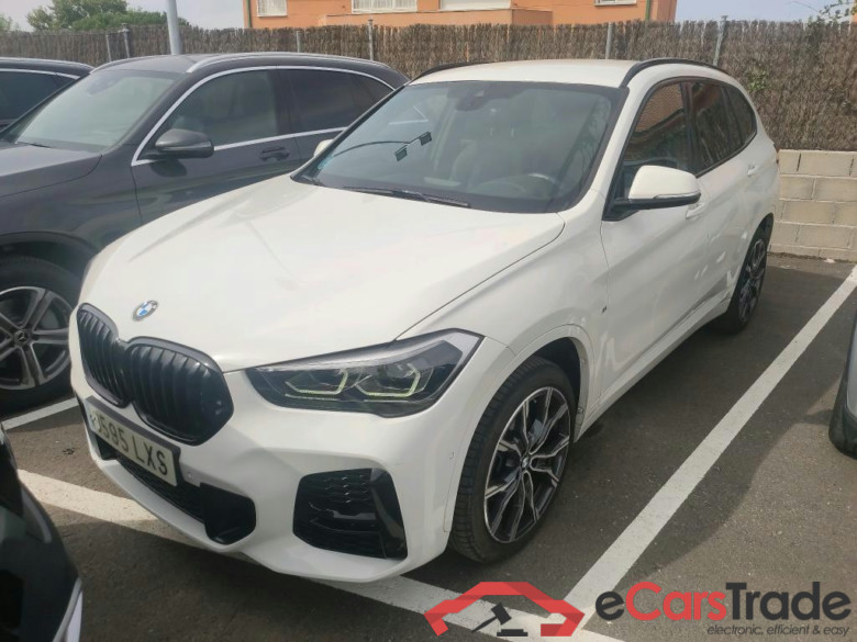 BMW X1 / 2019 / 5P / todoterreno sDrive18d PAQUETE M #1