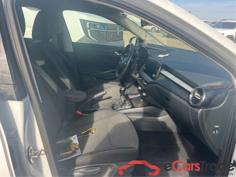 SKODA Fabia / 2021 / 5P / berlina con portón 1.0 TSI 70KW (95CV) Emotion (AC) #6