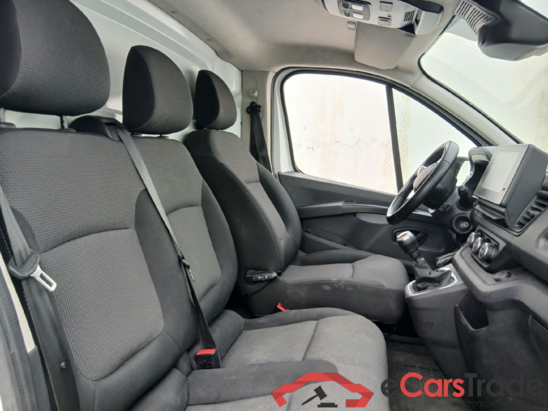 RENAULT Trafic / 2021 / 4P / furgón Furgón L1H1 Blue dCi 96 Kw (130 CV) (AC4) #6