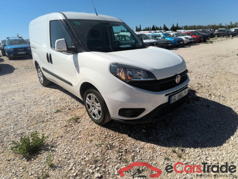 DOBLO CARGO 16MJT 105 PR LOUNG #2