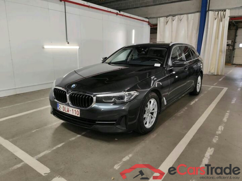 BMW 5 Reeks Touring 5 Reeks Touring 518d Aut. (110 kW) (Mild Hybrid) 110kW/150pk  5D/P Auto-8 - CO2 onvolledig #1