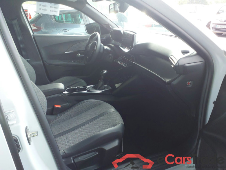 PEUGEOT 2008   PEUGEOT 2008   puretech 100 allure  BVM6 #5