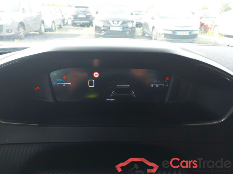 PEUGEOT 2008   PEUGEOT 2008   puretech 100 allure  BVM6 #6