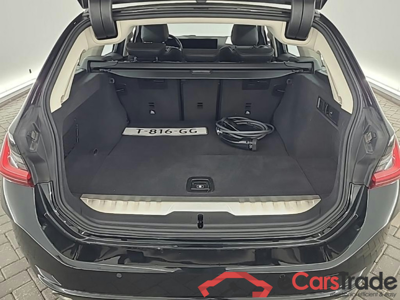 BMW 3-serie Touring 320e 5D 150kW #5