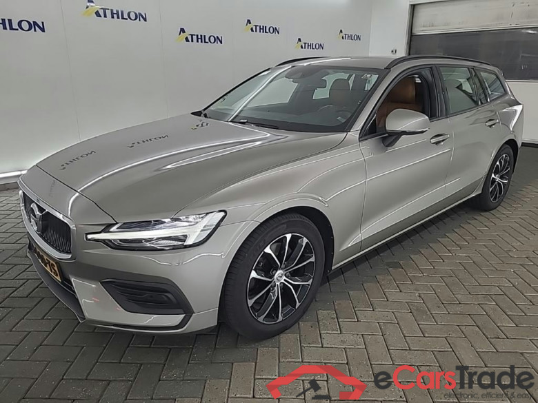 VOLVO V60 B3 Automaat Momentum Advantage 5D 120kW
