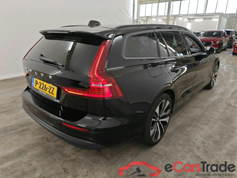 Volvo V60 B3 Automaat Momentum Advantage 5d #2