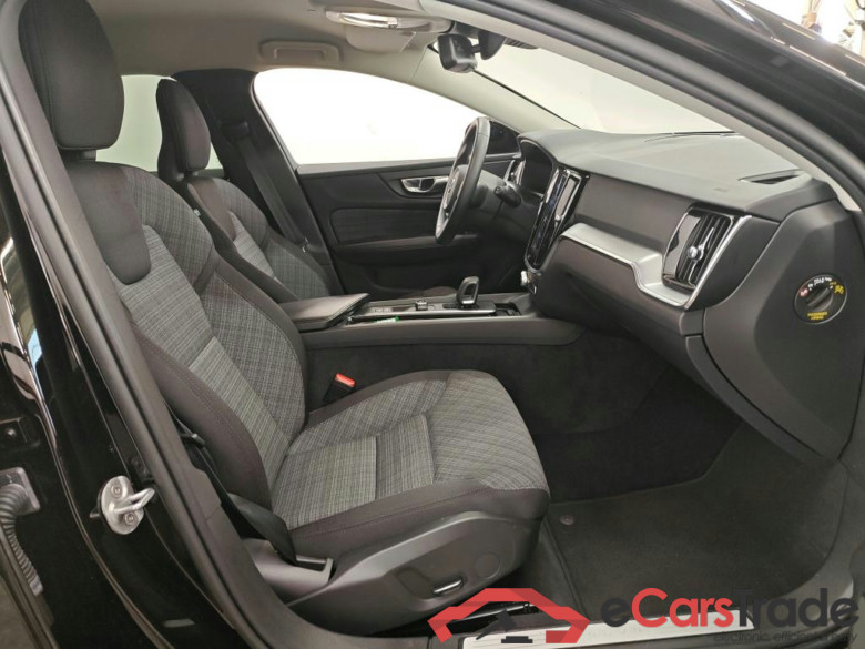 Volvo V60 B3 Automaat Momentum Advantage 5d #3