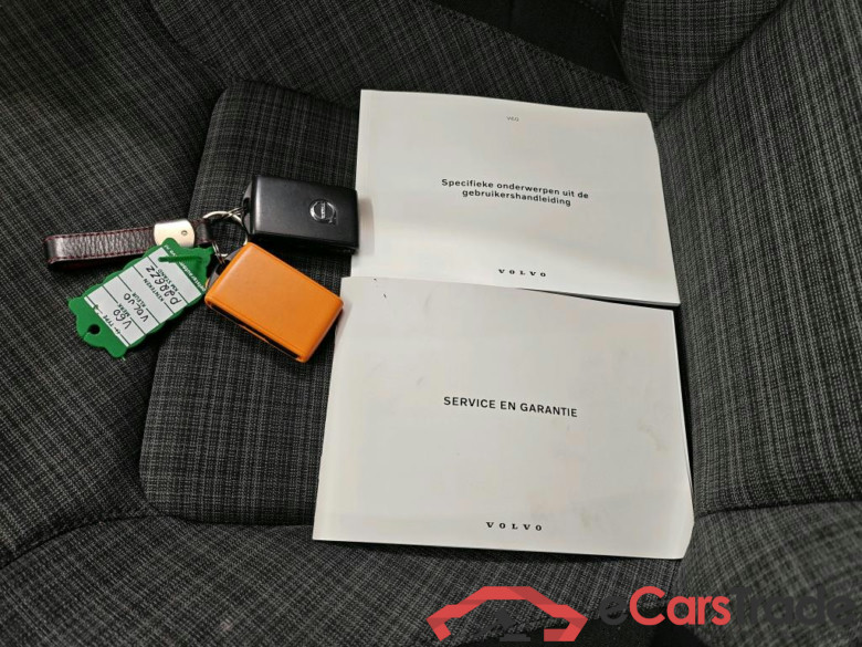 Volvo V60 B3 Automaat Momentum Advantage 5d #4