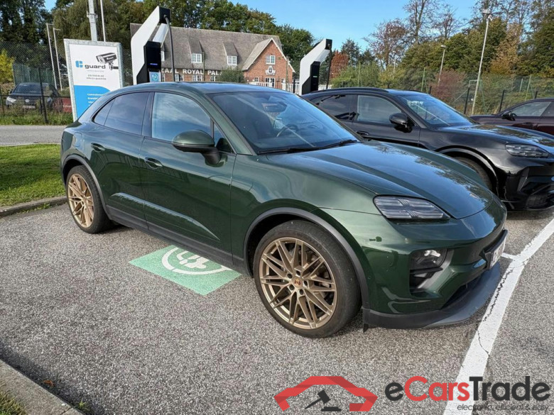PORSCHE e-Macan Macan 4 Electric (MY24)