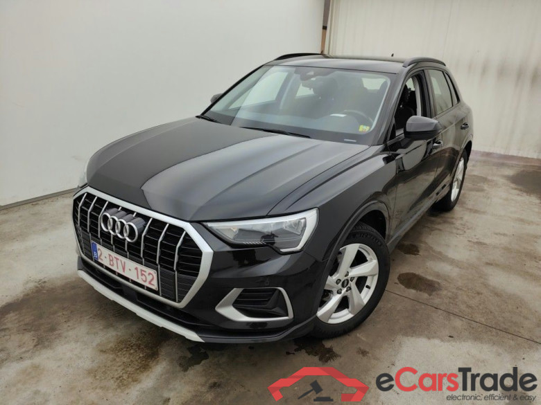 Audi Q3 35 TDI S tronic Advanced Business Editio 5d