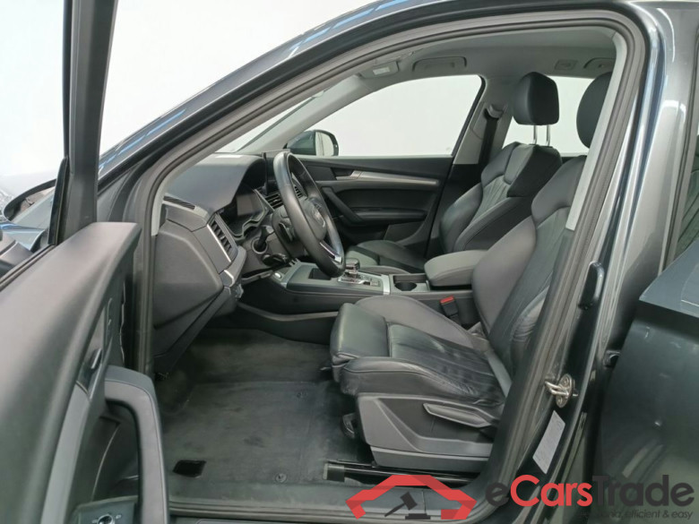 Audi Q5 Business Edition S line 30 TDI S tronic 5d #3