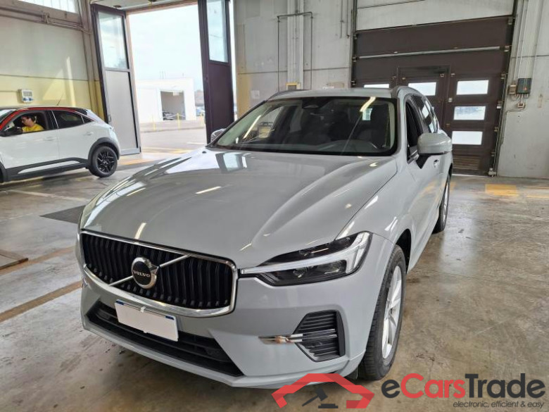 VOLVO XC60 / 2021 / 5P / SUV B4 D AUTOMATICO CORE