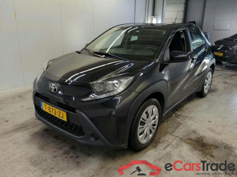 TOYOTA Aygo X 1.0 VVT-i MT Play