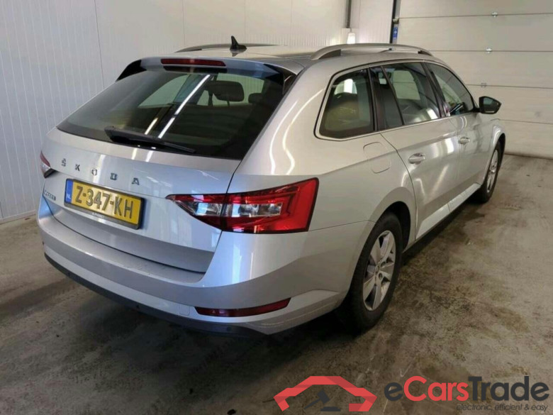 SKODA Superb Combi 1.5 TSI Business Ed. #2