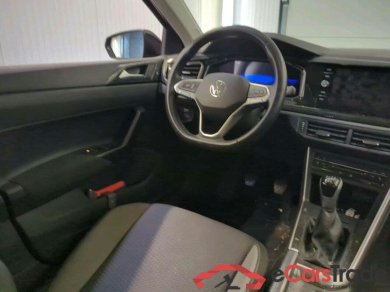 VOLKSWAGEN POLO 1.0 TSI Life Bns #3