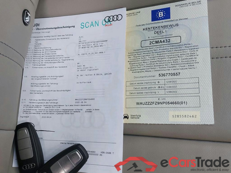 AUDI - AUD Q4 SB E-TRON S Line 204PK Pack Platinum With Comfort Pack & Matrix LED & Dynamic & Assistance Tour Pro & Pano Sliding Roof & Power Folding Towing Hook  * ELECTRIC * #6
