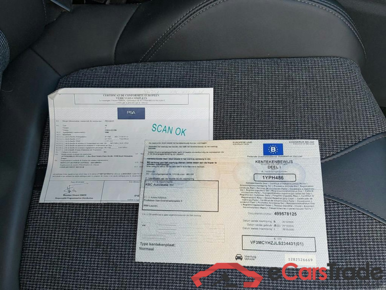 PEUGEOT - PEU 5008 BlueHDi 130PK Allure With Two Removable Seats & VisioPark I #4