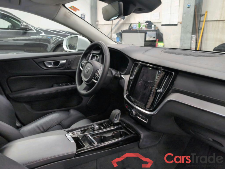 VOLVO - VOL V60 T8 PHEV 455PK PHEV 4x4 Ultimate Bright With Electric Heated Moritz Leather Comfort Seats & Pano Roof  * HYBRID * #3