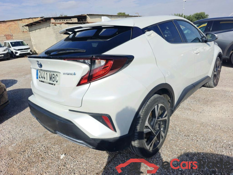 TOYOTA C-HR / 2019 / 5P / todoterreno 2.0 180H Advance #2