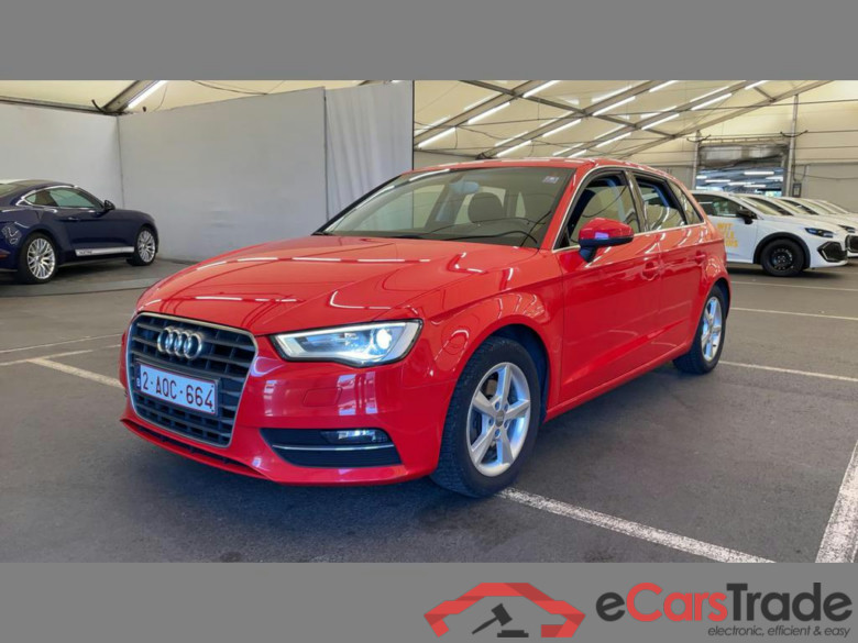 AUDI A3 Sportback 1.4 TFSI Ultra Attraction c.o.d.S tronic #1