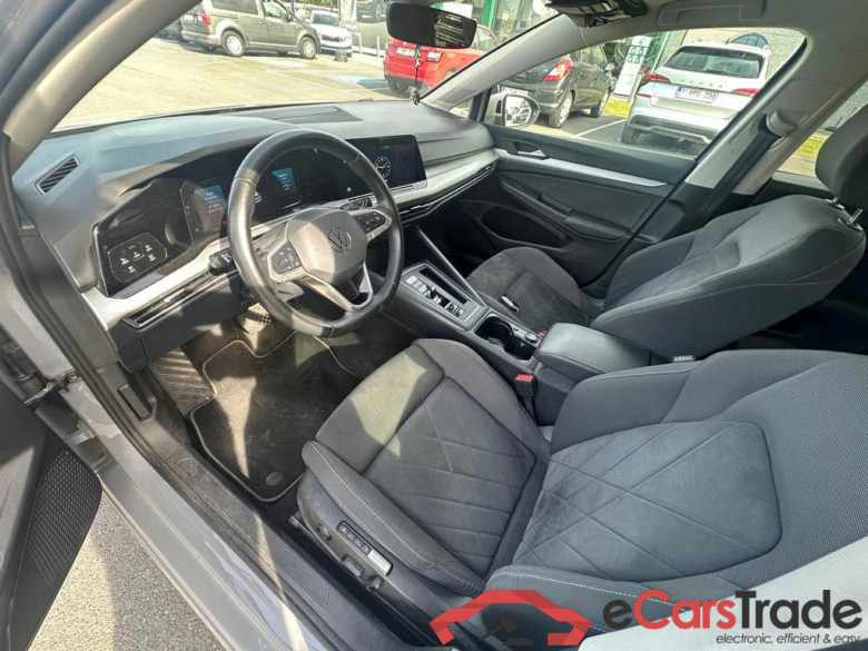 VOLKSWAGEN Golf VIII 1.5 eTSI Life Business Premium OPF DSG #6