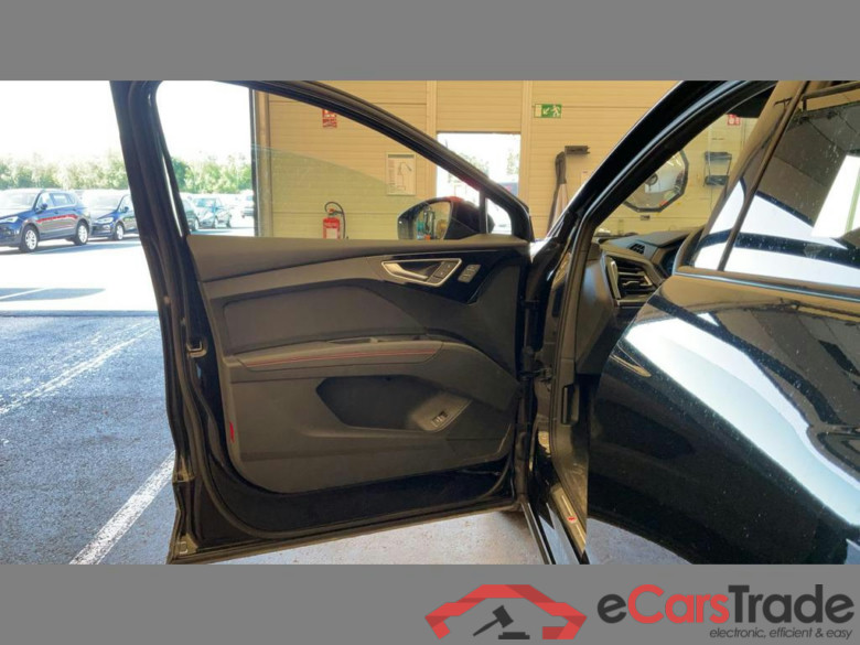 AUDI Q4 Sportback e-tron 82 kWh 50 Quattro S line #6