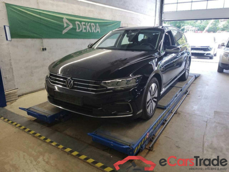 Volkswagen Passat Variant (CB5)(03.2019->2024) DE - Kb5 1.4 TSI Plug-In Hybrid EU6d, GTE OPF, (Facelift) 2019 - 2023 #1