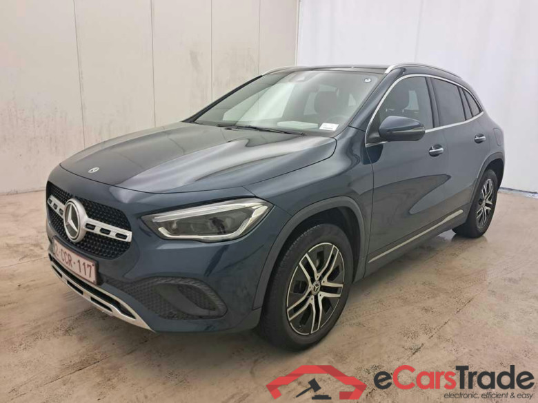 Mercedes GLA 250e Plug-In Hybrid Progressive Aut. Pano LED-Multibeam Widescreen Ambient Burmester Navi Sport-Leather KeylessGo Camera Klima PDC ....
