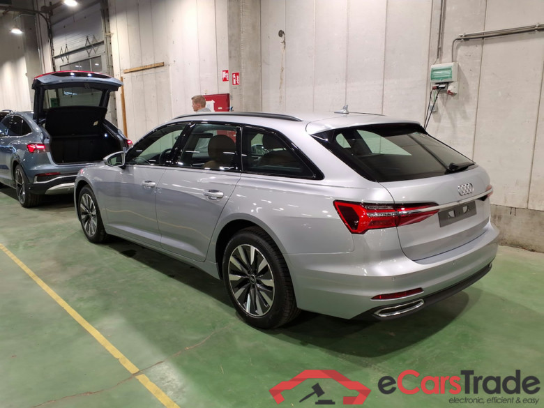 AUDI A6 AVANT 2.0 TDI 35 S TRONIC BUSINESS ED ATTR #2