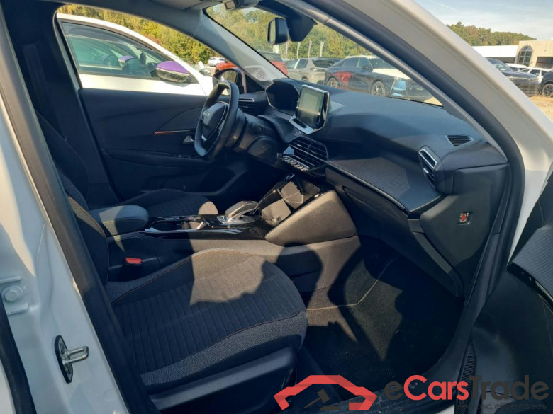 PEUGEOT - PEU e-208 Active 136PK With Climatic & 3D Navigation & Cruise Control & VisioPark I Pack   * ELECTRIC * #3
